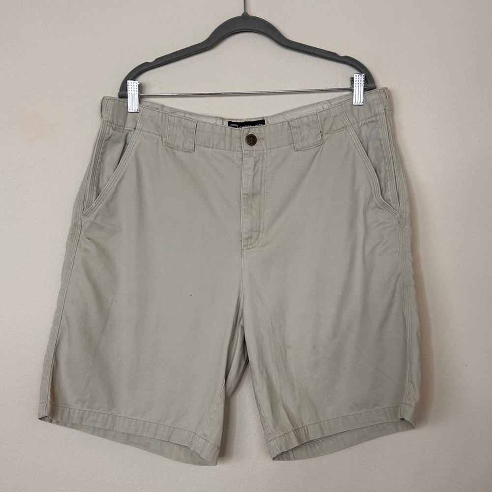 Scottevest TEC Shorts Mens 38
Beige Chino Hidden Cargo Pockets Travel